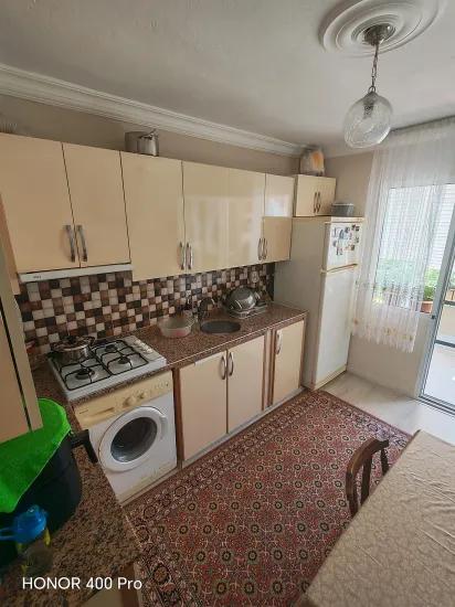 Seferihisar Ürkmez yolun deniz tarafında satılık 1+1 daire