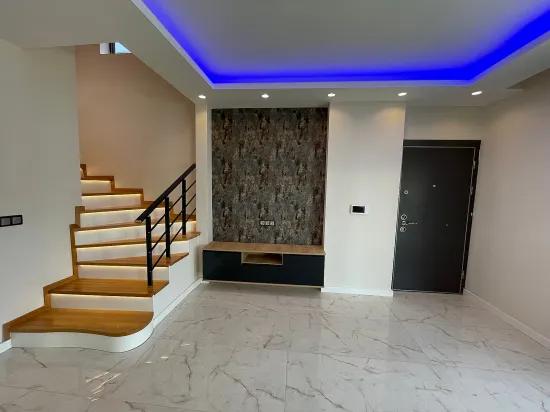 Seferihisar Bengilerde Denize Sıfır Konumda Modern Ultra Lüks Kaliteli Satılık 3+1 Villa