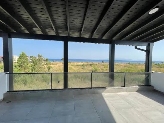 Seferihisar Bengilerde Denize Sıfır Konumda Modern Ultra Lüks Kaliteli Satılık 3+1 Villa
