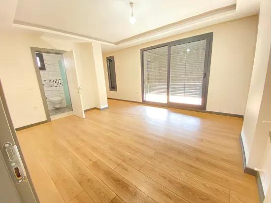 Seferihisar Payamlı Denize 350 m Mesafede Sıfır Lüks Satılık 3+1 Villa