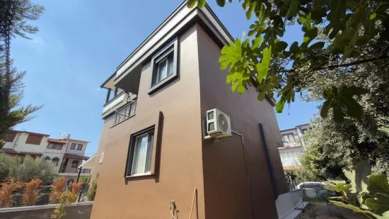 Seferihisar Doğanbey Cumhuriyet Mahallesi'nde Denize Yakın 3+1 Lüks Villa