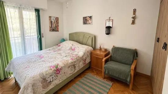 Özderede Denize Sıfır Havuzlu Sitede Tadilatlı 3+1 Satılık Villa