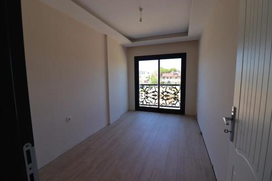 Seferihisar Ürkmezde Denize Tarafında Satılık 3+1 Villa