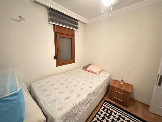 Gümüldür De Denize 50mt Eşyalı Geneş Bahçeli Satılık 5+1 Villa