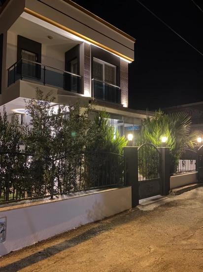 Doğanbey De Fiyatı Düştü Kapalı Garaj Bağımsız Satılık Villa