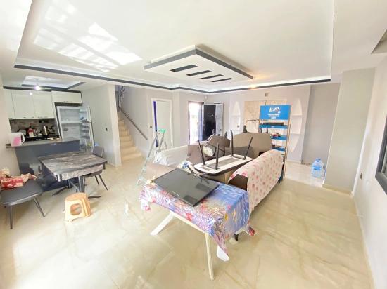 Doğanbeyde Tek Mustakil Havuzlu Satılık 3+1 Villa