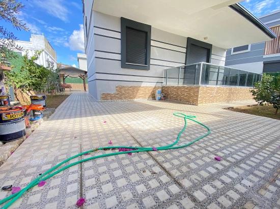 Doğanbeyde Tek Mustakil Havuzlu Satılık 3+1 Villa