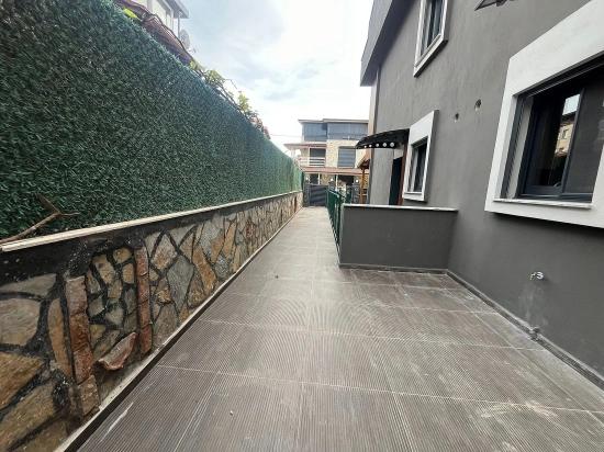 Özderede Denize 30mt Geniş Bahçeli Ultra Lüx Villa