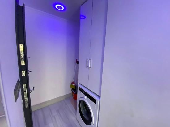 İzmir Ürkmez De Plaja 100M Havuzlu Site İçin'de 2+1 Satılık Daire