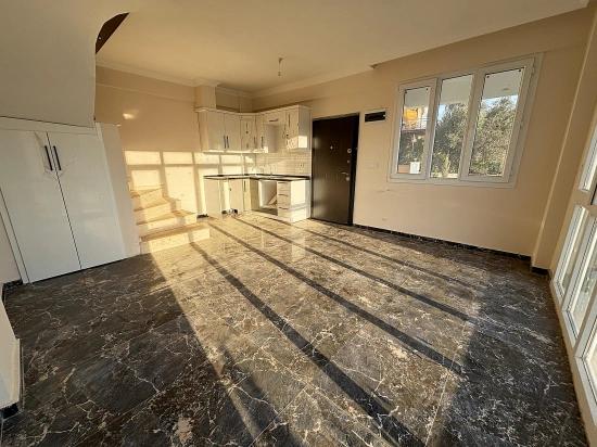 Doğanbey Payamlı Da Geniş Bahçeli Sıfır 3+1 Satılık Villa