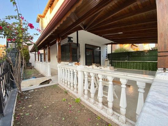 Seferihisar Ürkmez De Denize 100M 1.Sınıf Kalite Ultra Lükx Satılık 4+1 Villa