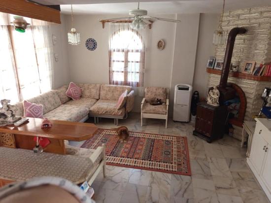 Doğanbey De Denize Sıfır Siteiçersinde Yüzme Havuzu Satılık 3+1 Villa