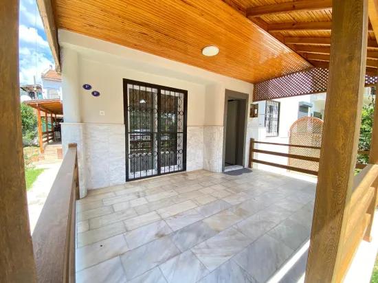 Seferihisar Mersin Alanı'nda Denize 250M • Sıfırlanmış Lüks 3+1 Villa!