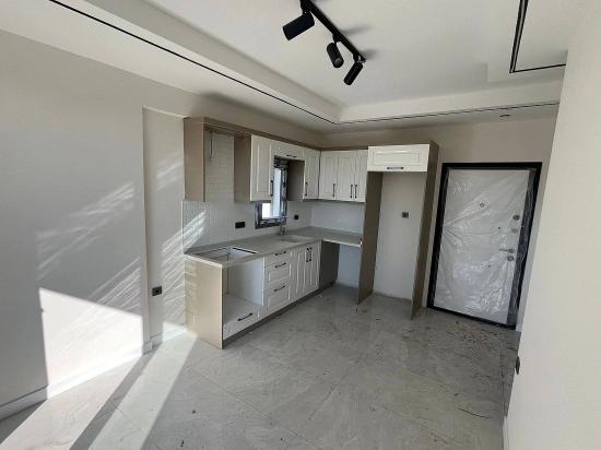 Gümüldür Denize 400mt Tarafında 1+1 Asansörlü Daire