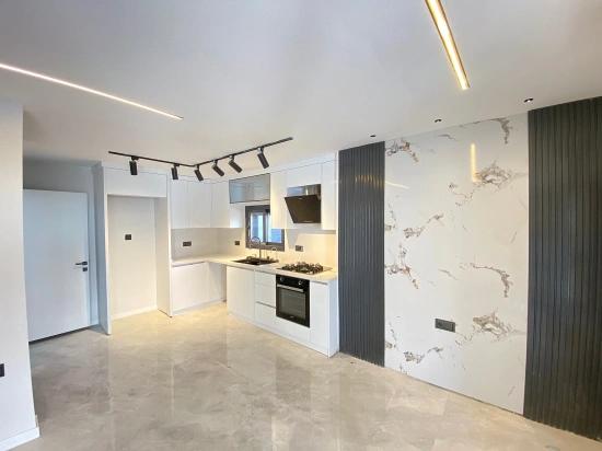 Özdere Ortamahalle'de Satılık Geniş Bahçeli Lüks 3+1 Villa