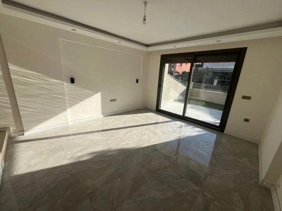 İzmir Menderes Gümüldürde Denize Yakın Satılık 3+1 Villa
