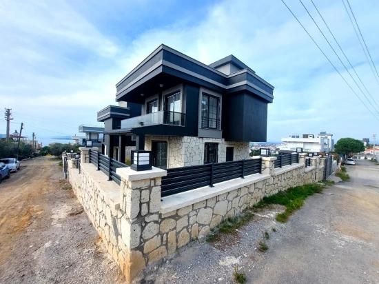 İzmir Seferihisar Akarca De Tek Müstakil Satılık 3+1 Villa