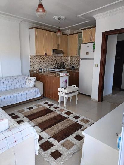 Ürkmezde Merkezi Konumda Deniz Tarafında Satılık 2+1 Daire