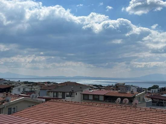Özdere Ortamahallede Denize Çok Yakın Satılık 3+1 Villa