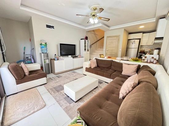 Doğanbey Merkez De Kat Mülkiyetli 3+1 Satılık Villa