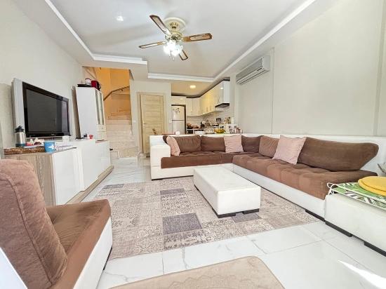 Doğanbey Merkez De Kat Mülkiyetli 3+1 Satılık Villa