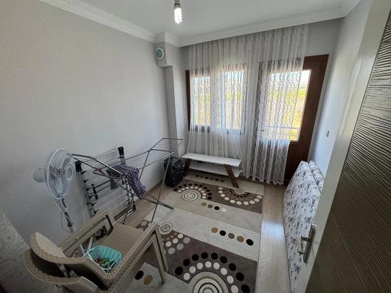 *seferihisar Cumhuriyet’ Satılık 2+1 Müstakil Bahçeli Yazlık - Denize 750m