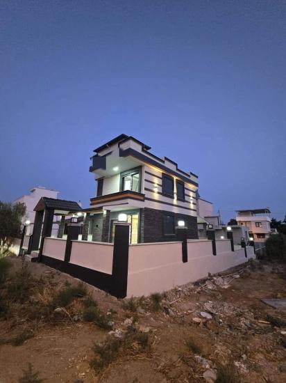 Seferihisar Cumhuriyet'te Kat Mülkiyeti:tapulu Denize Yakın,Bahçeli 3+1 Villa