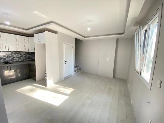 Seferihisar’payamlı’da Denize Yakın, İskanlı, Masrafsız 2+1 Köşe Villa