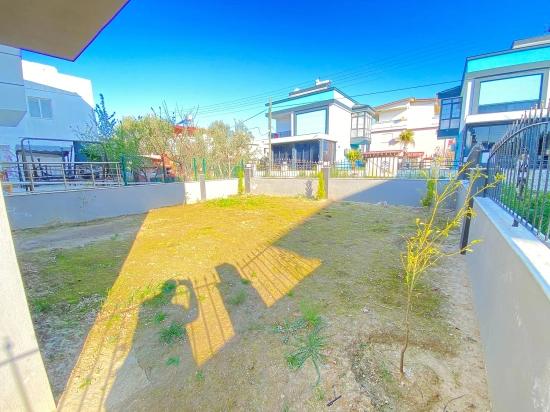 Seferihisar'da Denize Yürüyerek Gidin! Köşe Parsel, Satılık 3+1 Müstakil Villa