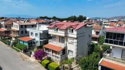 Seferihisar Ürkmez Bengiler Mah. Satılık 4+1 Villa - 365 m²