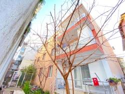 Seferihisar Ürkmez Mersin Alanı Mah. Kiralık 2+1 Daire - 85 m²