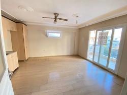 Seferihisar Ürkmez Mersin Alanı Mah. Kiralık 2+1 Daire - 85 m²