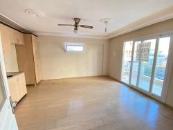 Seferihisar Ürkmez Mersin Alanı Mah. Kiralık 2+1 Daire - 85 m²