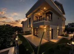 Menderes Özdere Çukuraltı Mah. Satılık 3+1 Villa - 175 m²