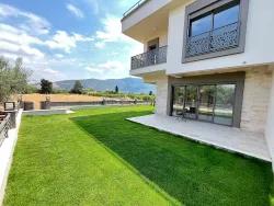 Menderes Gümüldür Gümüldür Atatürk Mah. Satılık 4+1 Villa - 165 m²