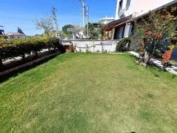 Seferihisar Doğanbey Atatürk Mah. Satılık 4+1 Villa - 200 m²