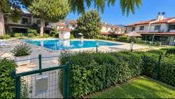 Menderes Özdere Orta Mah. Satılık 3+1 Villa - 150 m²
