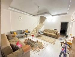 Ürkmez De Denize 250M Acil Fiyatı Düştü Satılık 3+1 Villa