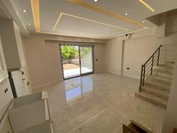 Özdere De Büyük Bahçeli Denize Yürüme Mesafesinde 3+1 Villa