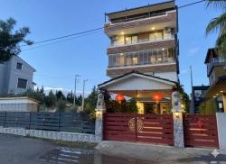 Ürkmez Bengiler De En İyi Lokasyon Ve Deniz Tarafında 1+1 Bahçeli Daire 