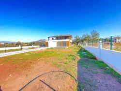 Seferihisar Kavakderede 550M² Arsa,Ultra Lüks Havuzlu 3+2 Villa