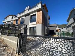 Özdere De Denize Yürüme Mesafesinde Bahçeli Satılık 3+1 Villa