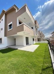 Menderes Özdere Orta Mah. Satılık 3+1 Villa - 165 m²