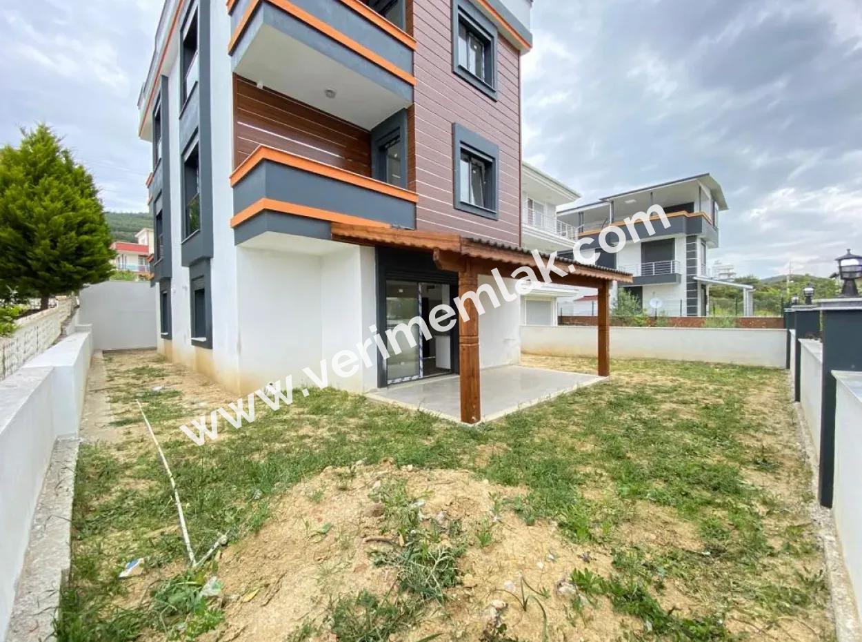 Seferihisar Doğanbey'de Müstakil Girişli Lüks Yapılı 4+1 Yazlık