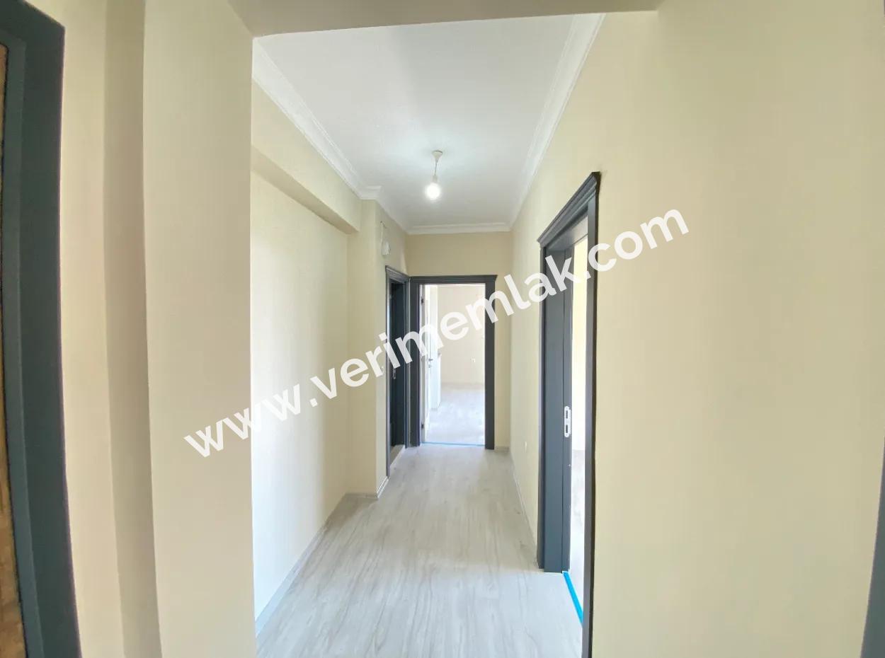 Gümüldür De Deniz Manzaralı Asansörlü Satılık 2+1 Daire