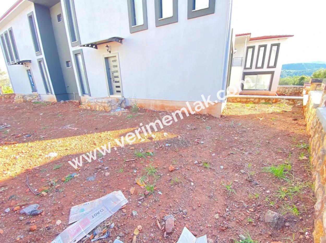 Seferihisar Doğanbey De Yerden Istmal Salon Mutfak Ayrı Satılık 3+1 Villa