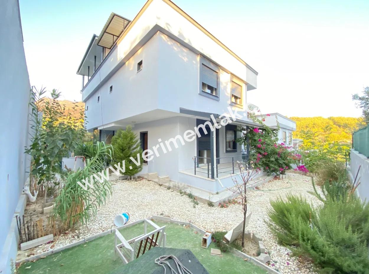 Ürkmez De Full Deniz Kelepir Villa Bahçeli Satılık 3+1 Villa
