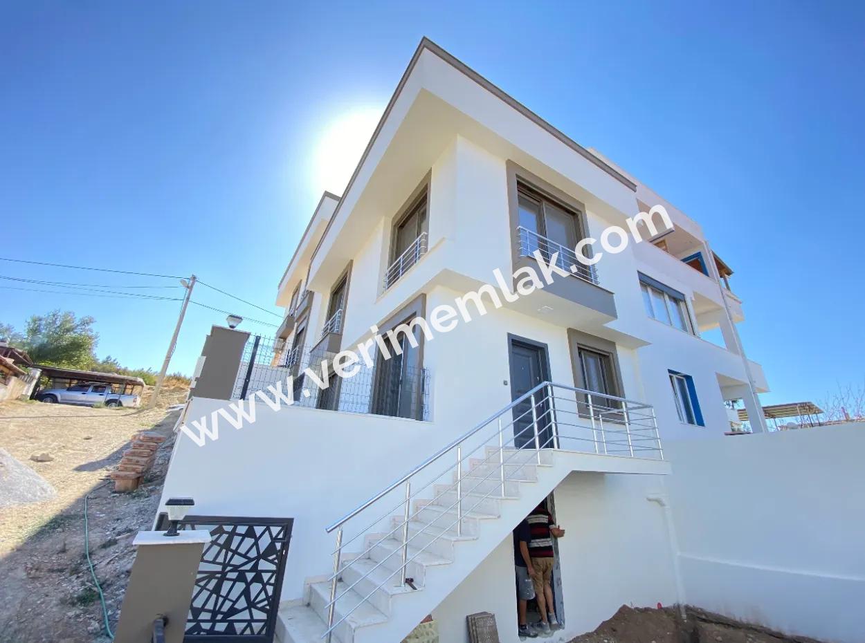 Seferihisar Ürkmez De Full Deniz Bahçeli Satılık 2+1 Villa