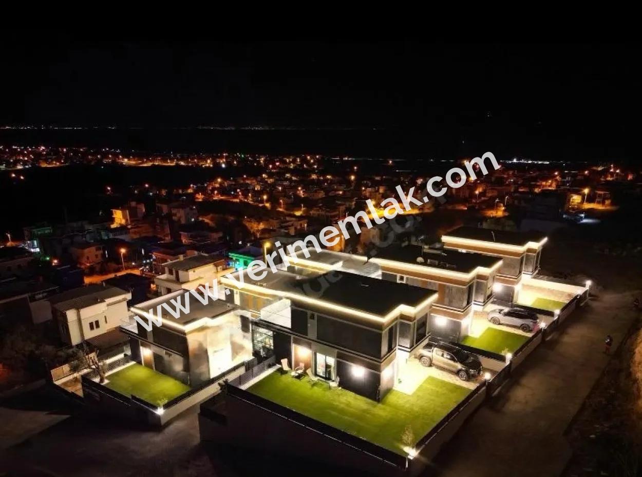 Full Deniz Manzaralı Ultra Lüks 3+1 Emsalsiz Tripleks Malikane