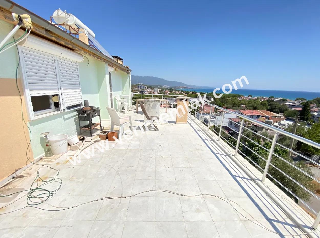 Ürkmez De Deniz Tarafınde Alışveriş Yakın Kiralık 1+1 Daire